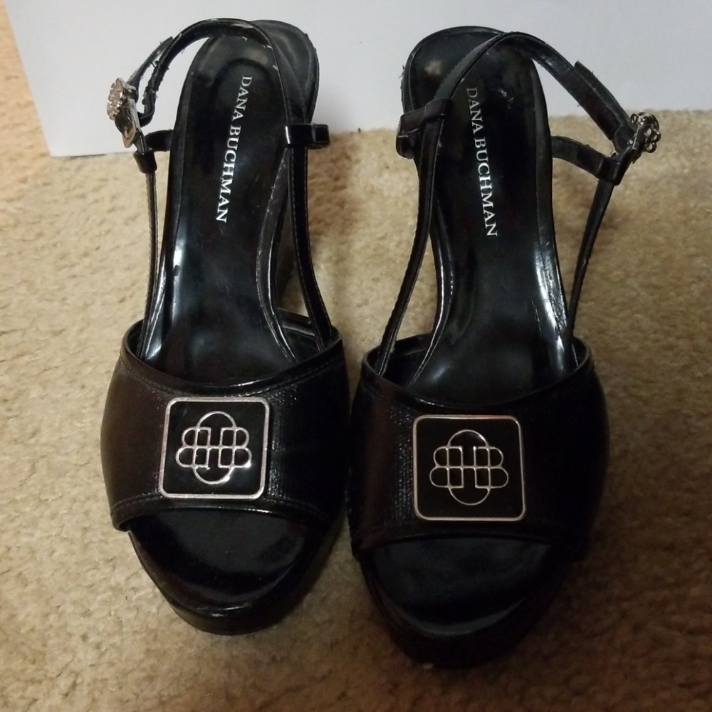 Wedge sandals